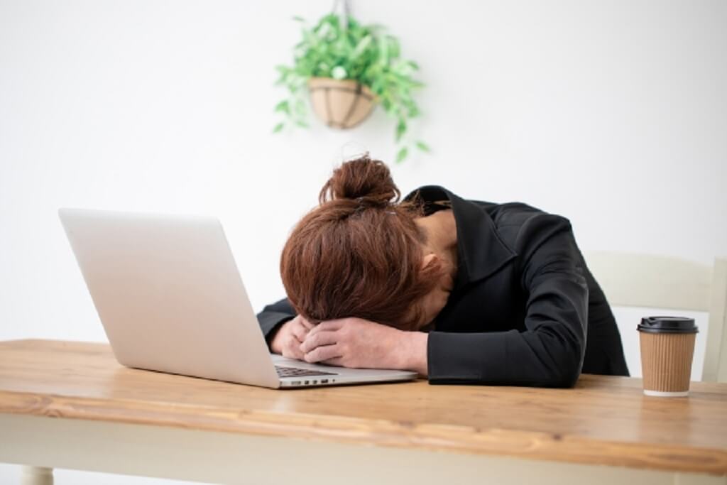 「もう働きたくない・しんどい」と感じる50代女性へ