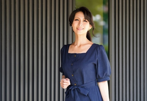 50代の「モヤモヤ」や「不安」をすっと軽くする。悩める50代女性にこそ「占い」をおすすめしたい明確な理由